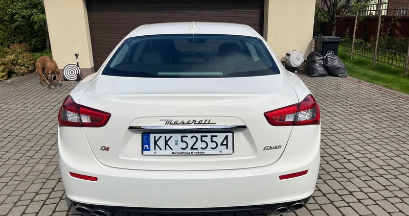 Maserati Ghibli cena 105000 przebieg: 94750, rok produkcji 2015 z Kraków małe 92